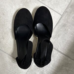 NWOT Elegant Black Women's Shoes